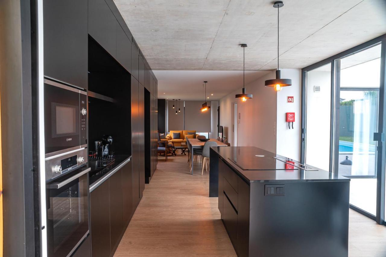 Populo'S Place 蓬塔德尔加达 外观 照片